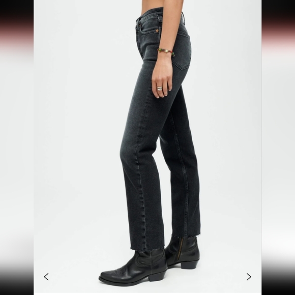 Re/Done Comfort Stretch High Rise 70s Stove Pipe Washed Noir Jeans Size 32 - Picture 4 of 16
